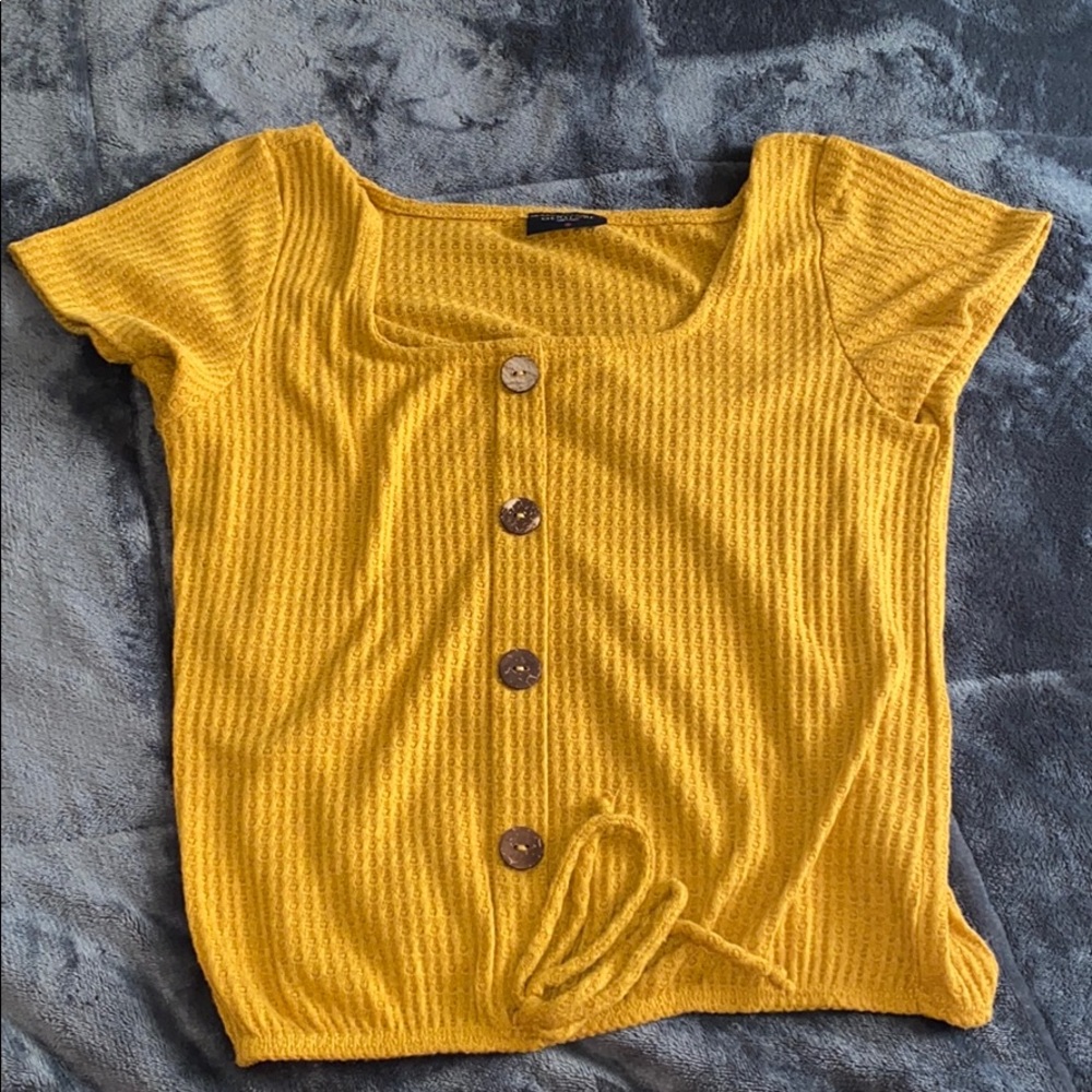 Yellow Top